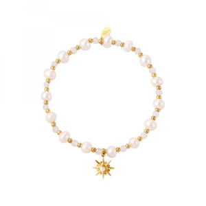 Bracelet perle avec pendentif étoile