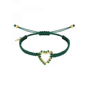 Bracelet corde avec coeur et perles