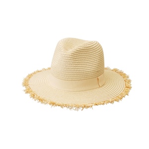 Straw hat with detail