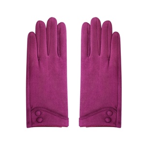 Warm pink gloves with buttons