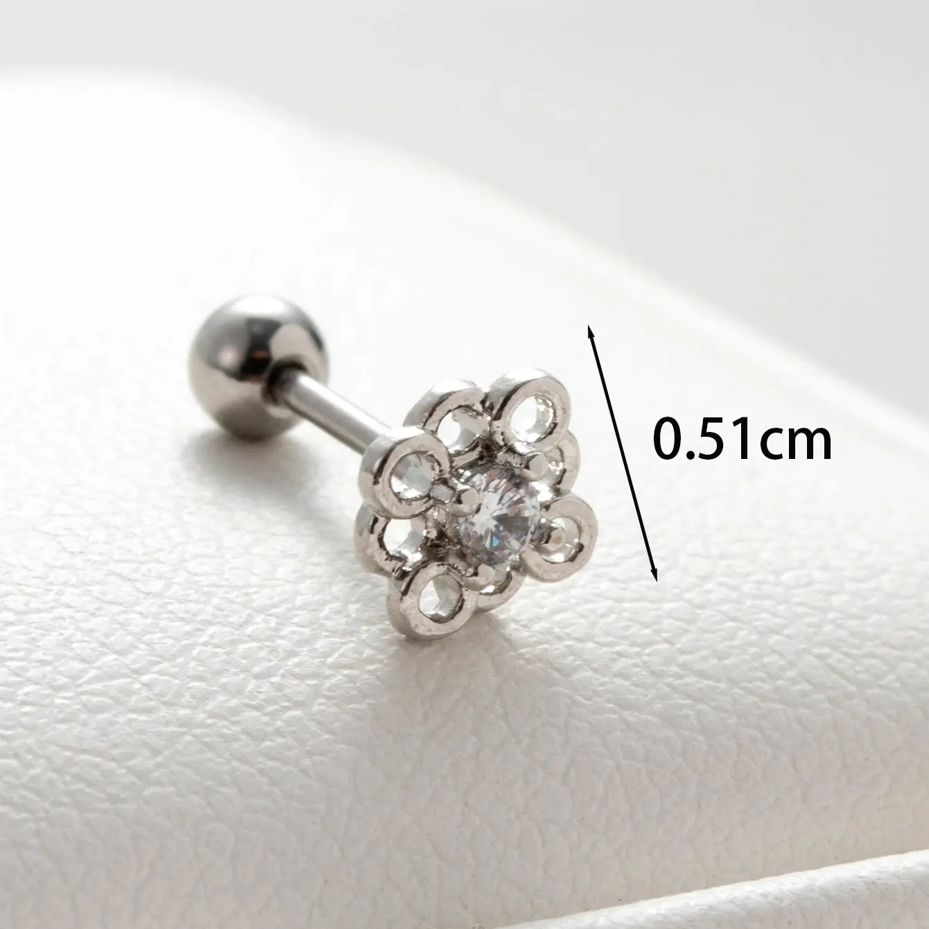 Silver color / 1 Piece Simple Series Simple Flower Copper Silver Color Material Zircon Women's Stud Earrings Picture3