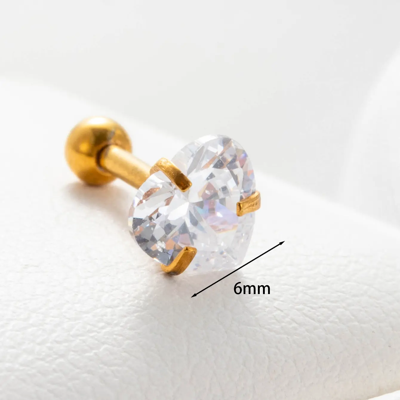 Gold color / 1 Piece Simple Series Simple Heart Titanium Steel Gold Color Material Zircon Women's Stud Earrings Picture3