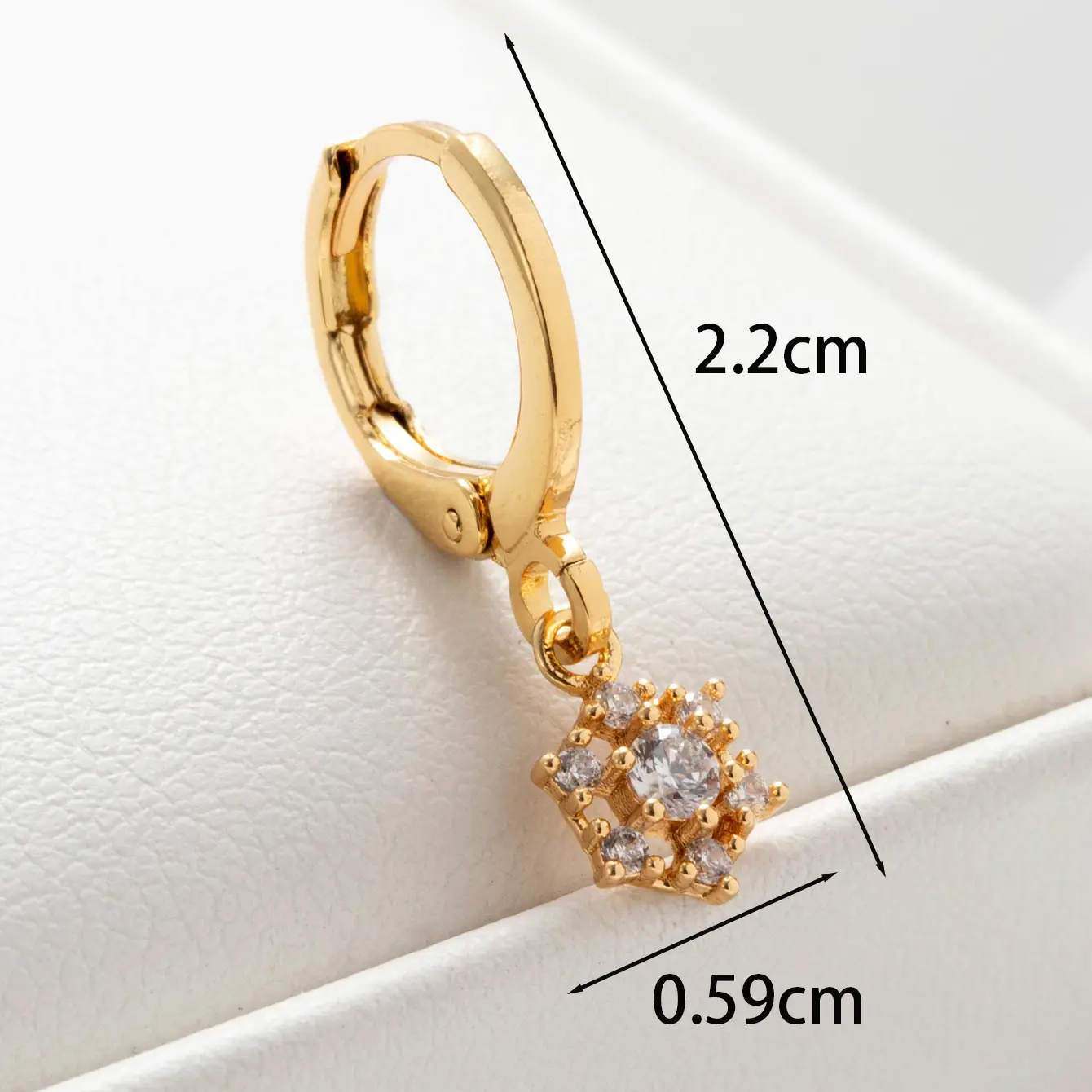 Gold color / 1 Piece Simple Series Simple Flower Copper Gold Color Material Zircon Women's Dangle Earrings Picture3