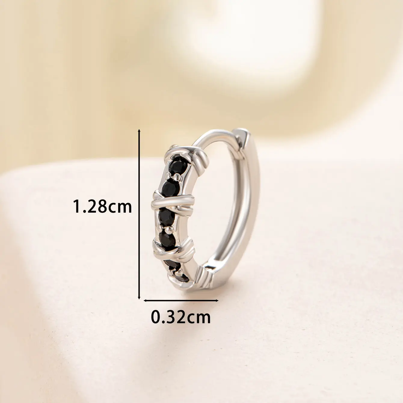 1 Piece Simple Series Simple Geometric Copper Silver Color Material Zircon Women's Hoop Earrings 