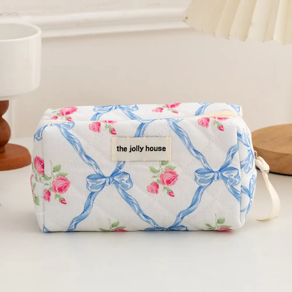 Blue / 1 Piece Luxurious Floral Portable Large Capacity Beauty Case With Random Printing Design Women's Blue Cosmetic Bags Picture6