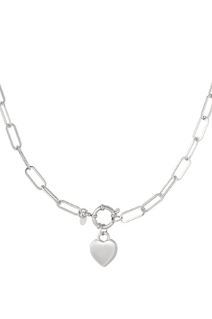 Link chain heart charm and round clasp - silver h5 