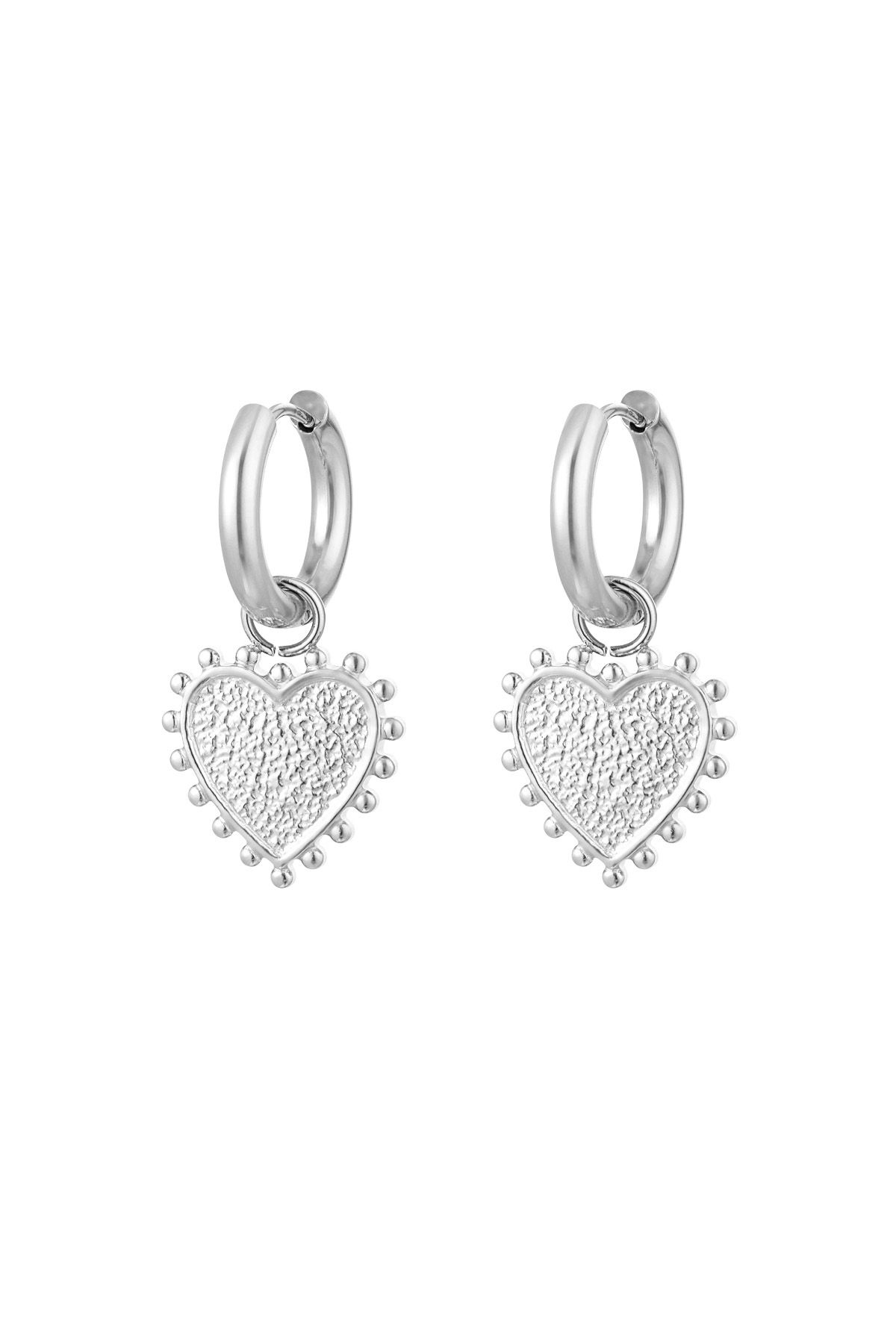 Kalp şeklinde dekore edilmiş küpeler - gümüş 