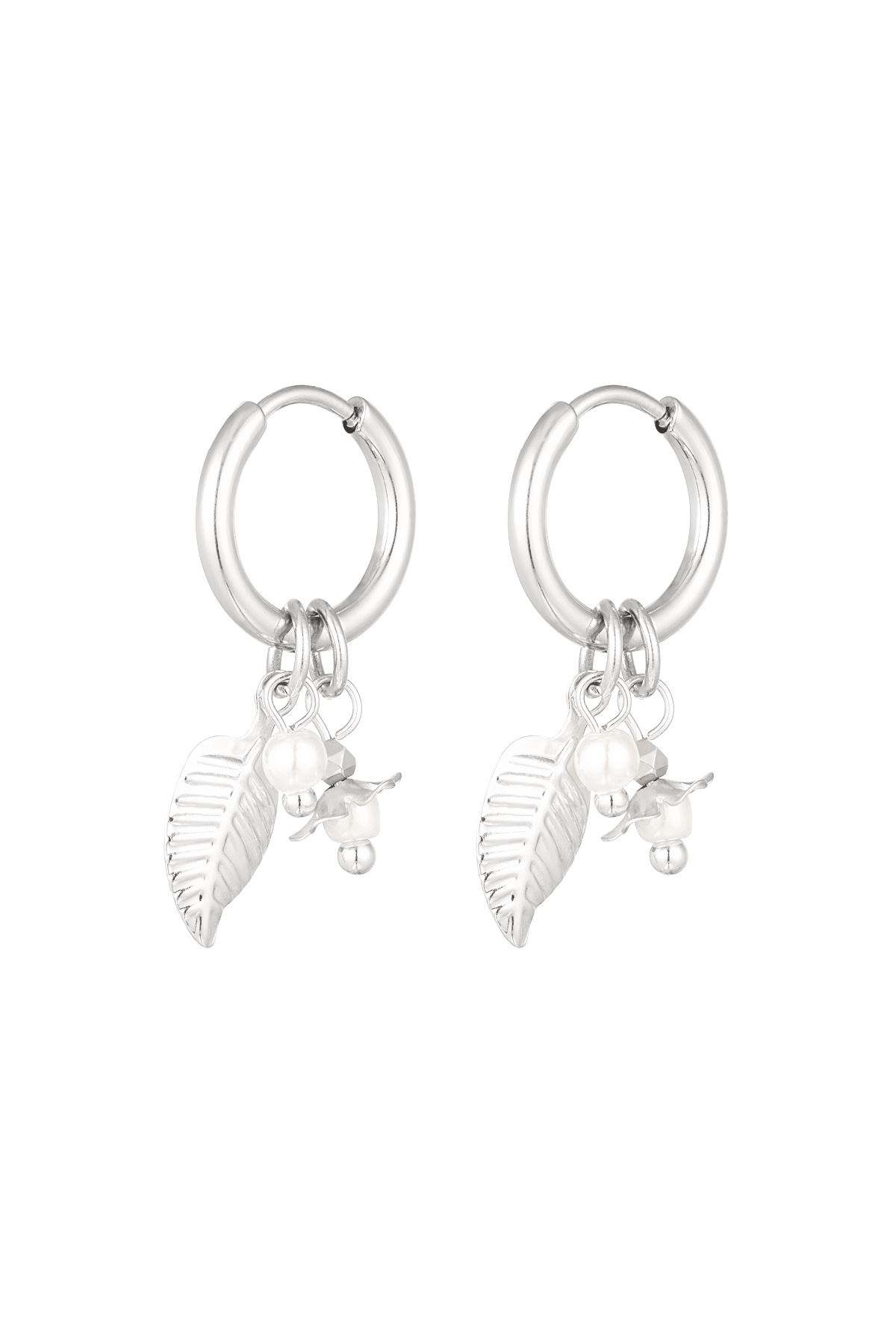Leaf earrings with pearls - silver