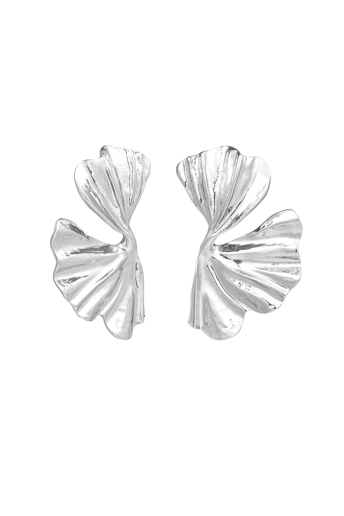 Ästhetische Blütenblatt-Ohrstecker – Silber