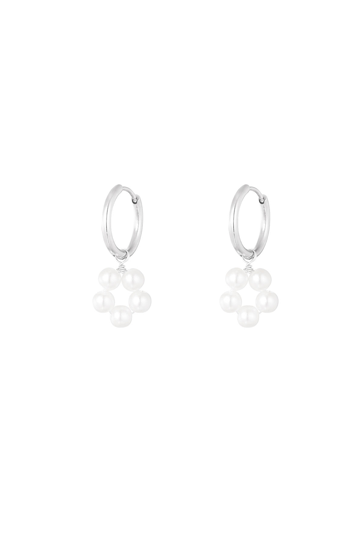 Earring with pearl flower pendant - silver