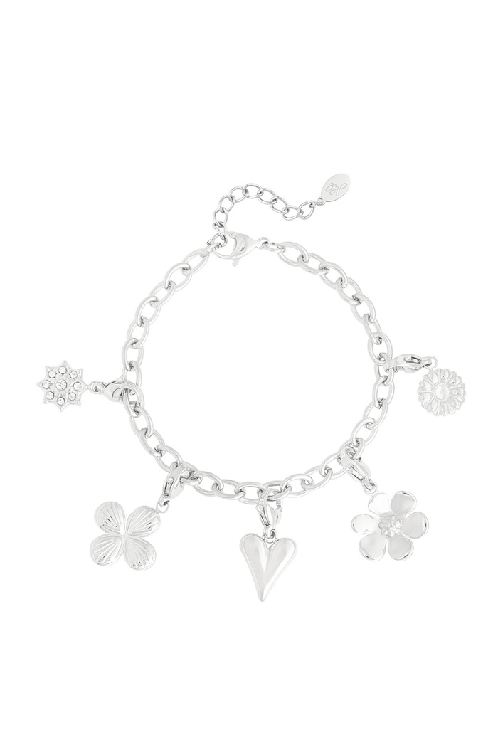 Bracelet with heart-shaped charms - silver 