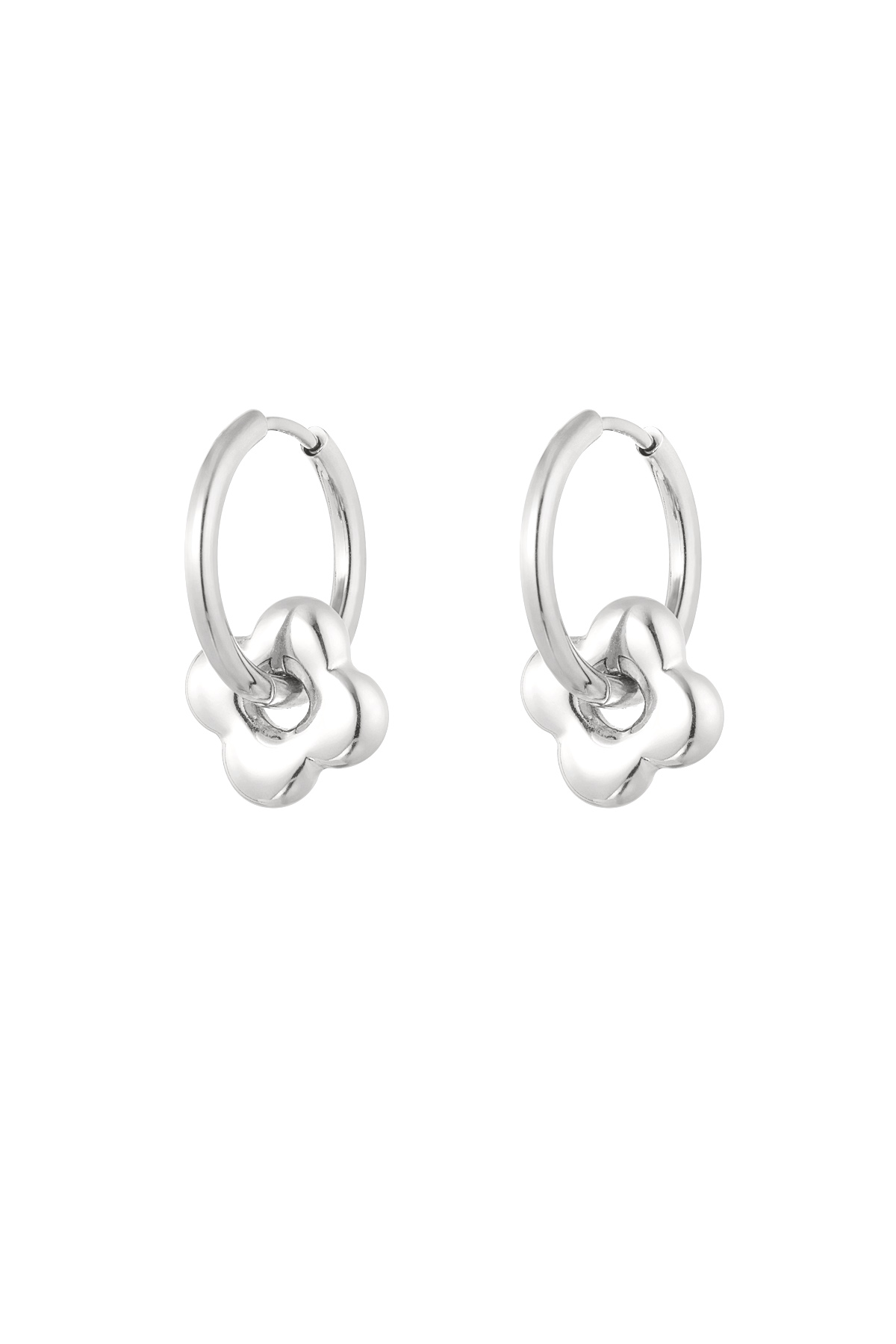 Basic earrings with clover charm - silver