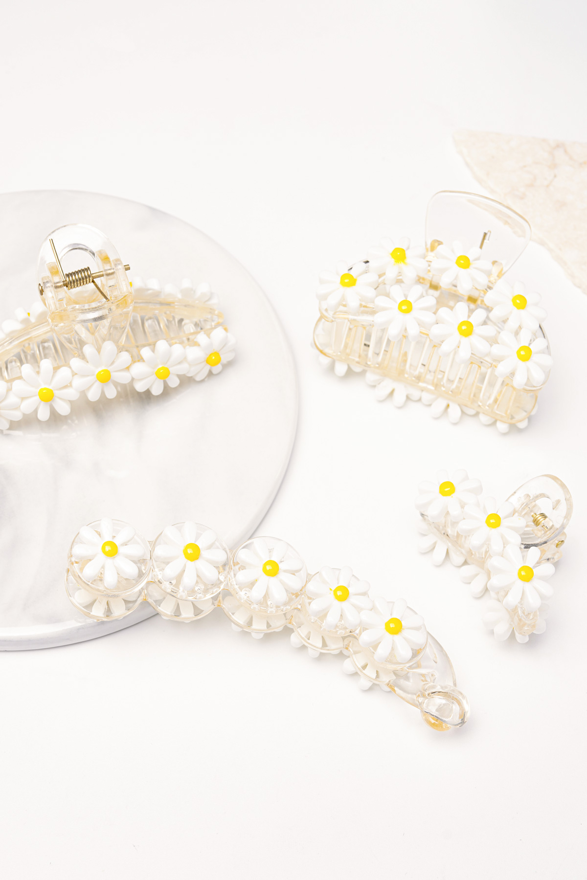 Einfache Haarspange mit weißen Blumen h5 Bild3