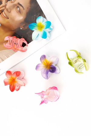 Pinzas para el cabello de colores de plástico en forma de flor h5 Imagen3