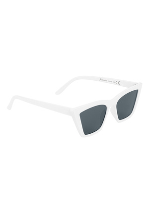 Monochrome cat eye sunglasses - black and white h5 