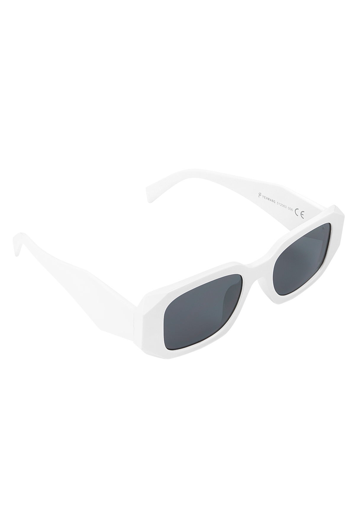 Look a like sunglasses with corners - black / white 