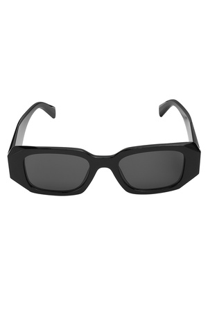 Sieht aus wie eine Sonnenbrille mit Ecken – schwarz  h5 Bild6