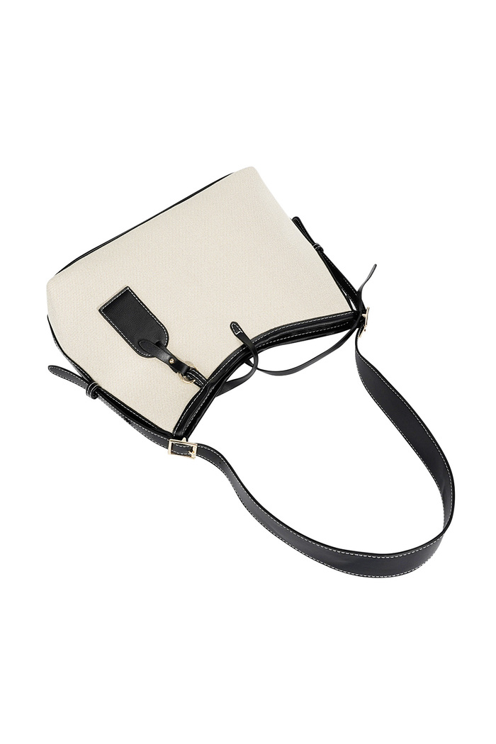 Schicke Tasche mit verstellbarem Riemen – Schwarz und Weiß Bild6
