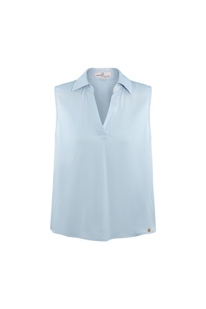 Blusa sin mangas con escote en pico - azul claro  h5 