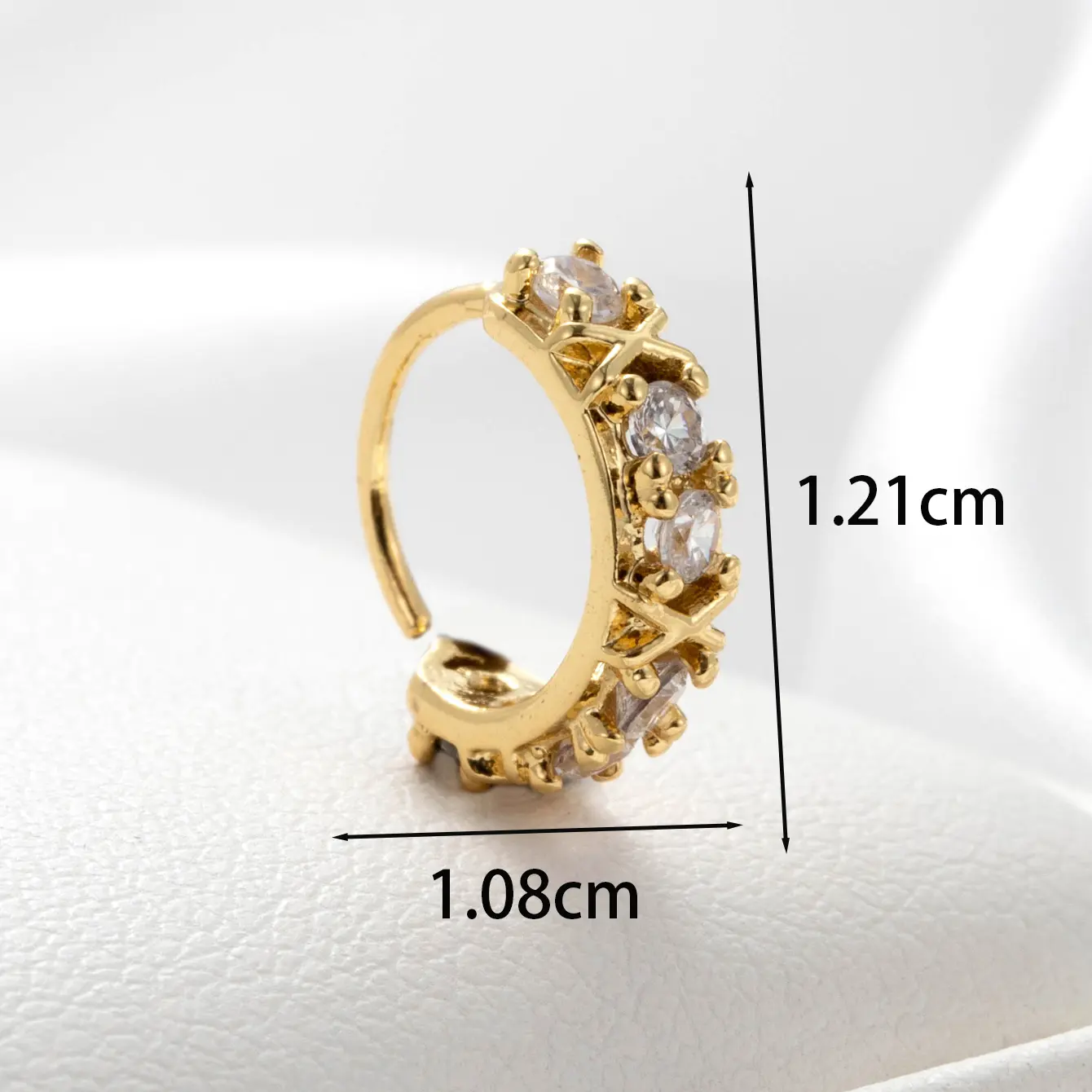 1 Piece Simple Series Classic Round Copper  Gold Color Zircon Women's Hoop Earrings