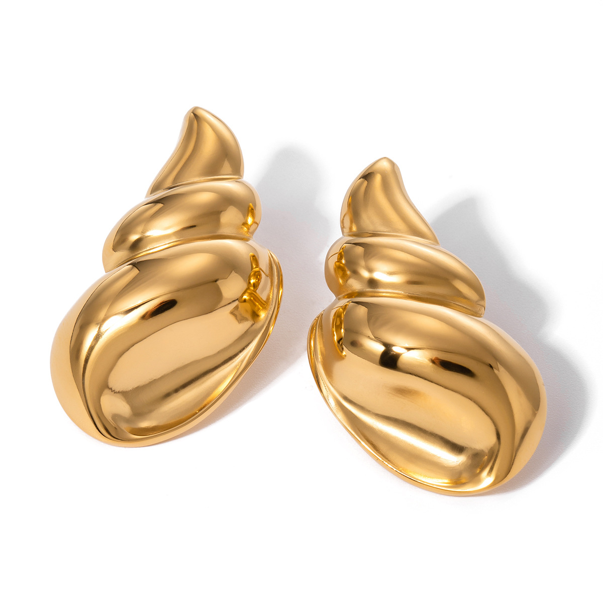 1 par de aretes tipo botón de acero inoxidable chapados en oro de 18 quilates con forma de gota de estilo simple para mujer h5 Imagen3