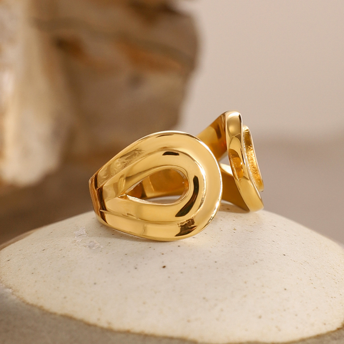 Anillos ajustables para mujer de acero inoxidable chapado en oro de 18 quilates con diseño geométrico de estilo simple de 1 pieza Imagen3