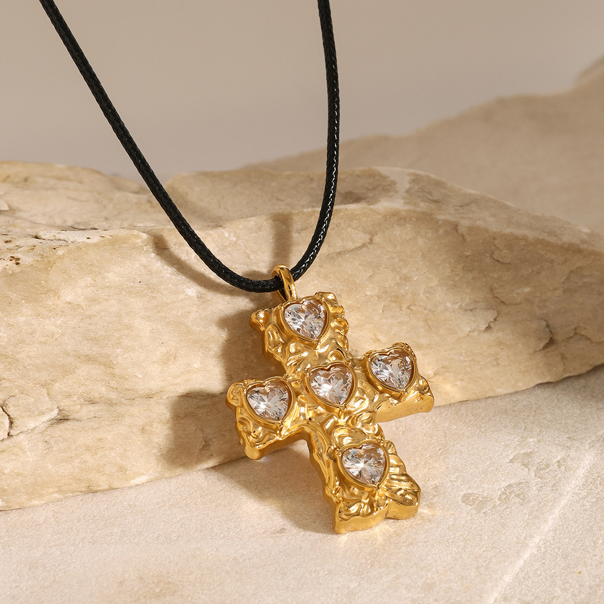 1 Piece Classic Series Retro Cross Stainless Steel 18K Gold Plated Zircon Women's Necklace h5 Picture5