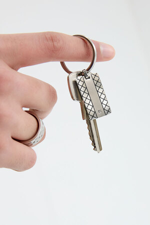 Schlüsselanhänger mit Muster-Charm - silber h5 Bild3