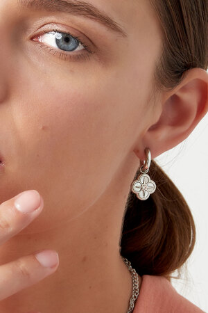 Boucles d'oreilles avec breloque fleur/étoile - or h5 Image3