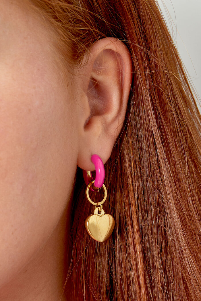 Boucle d'oreille anneau coloré avec coeur rose - or Image3