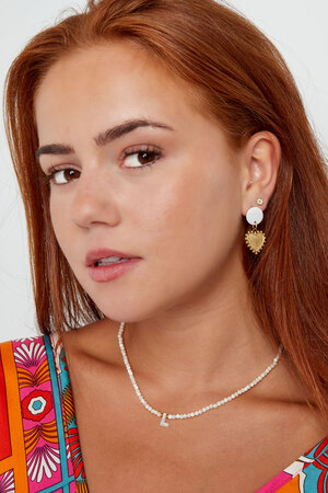 Earring shell with heart detail - gold h5 Picture2