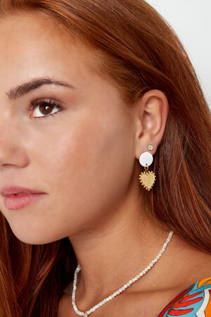 Earring shell with heart detail - gold h5 Picture4