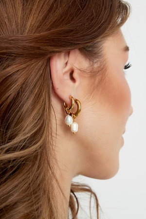 Pendientes de acero inoxidable perlas simples pequeñas Oro h5 Imagen3