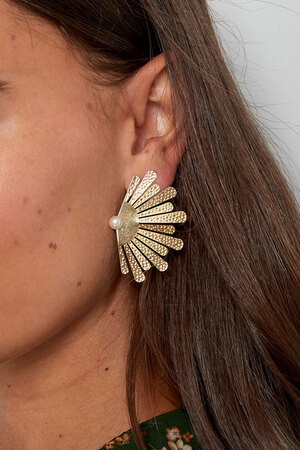 Boucles d'oreilles demi fleur avec perle - or h5 Image3