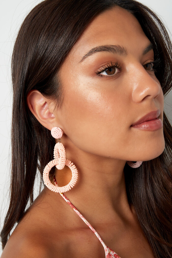 Boucles d'oreilles perles crochet - rose pastel Image3