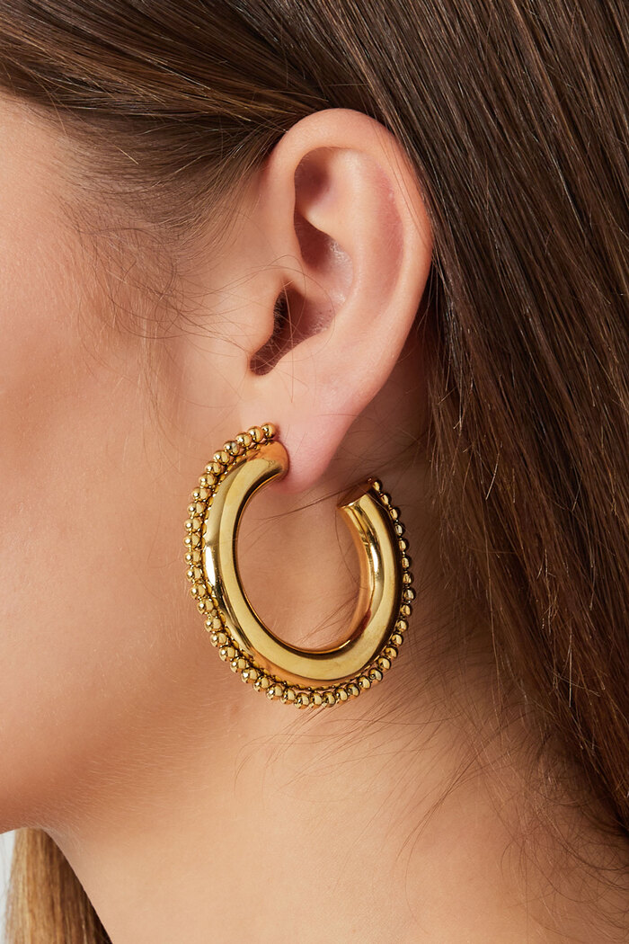 Round earrings with dots - gold Picture3