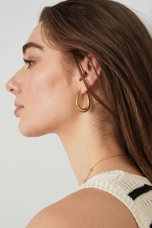 Drop shaped earring with links - gold h5 Picture4