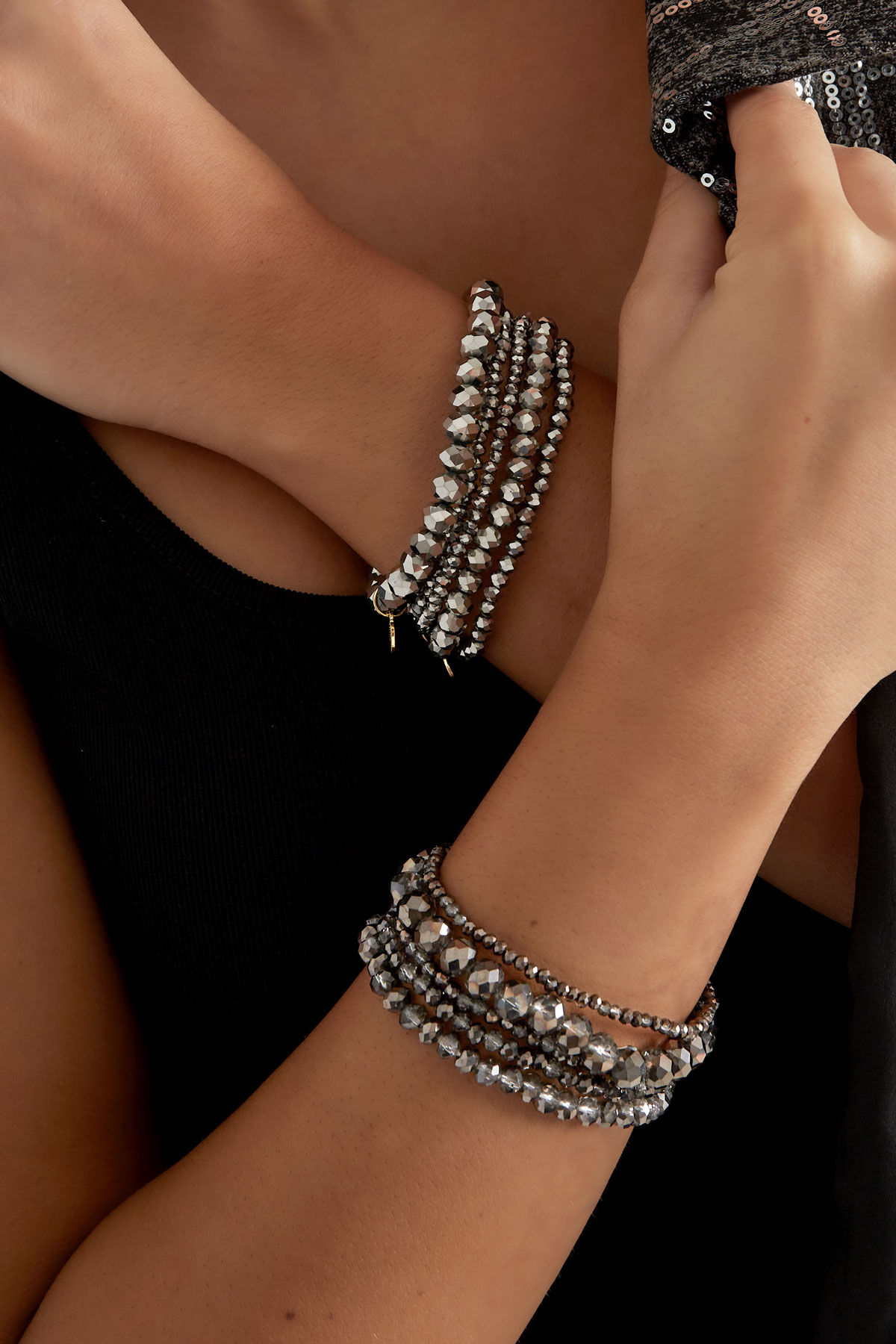 Set of 5 crystal bracelets gray - black Picture3