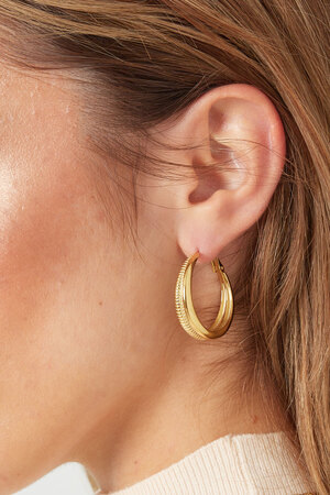 Boucles d'oreilles moitié uni/moitié imprimé petit - doré h5 Image3