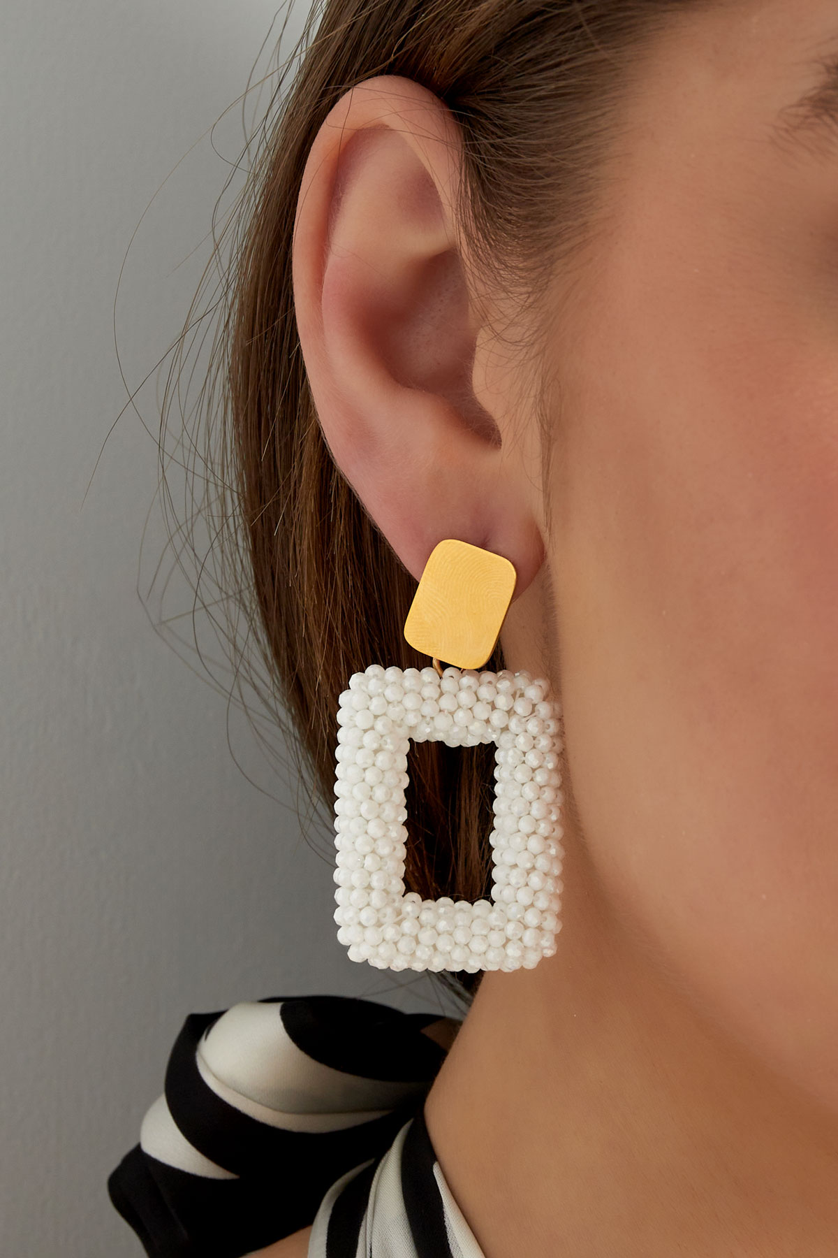 boucles d'oreilles rectangle avec perles de verre - or noir h5 Image4