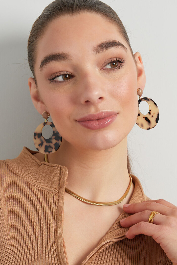 Round earrings with print - brown Picture2