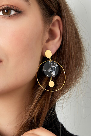 Circle earrings with print - black/gold h5 Picture3