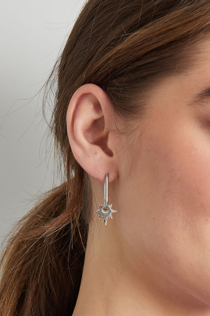 Längliche Ohrringe mit Stern - Silber Bild3