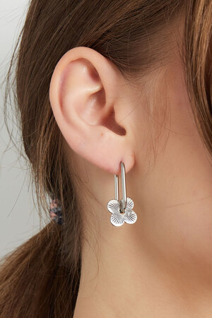 Boucles d'oreilles allongées avec fleur - doré h5 Image3