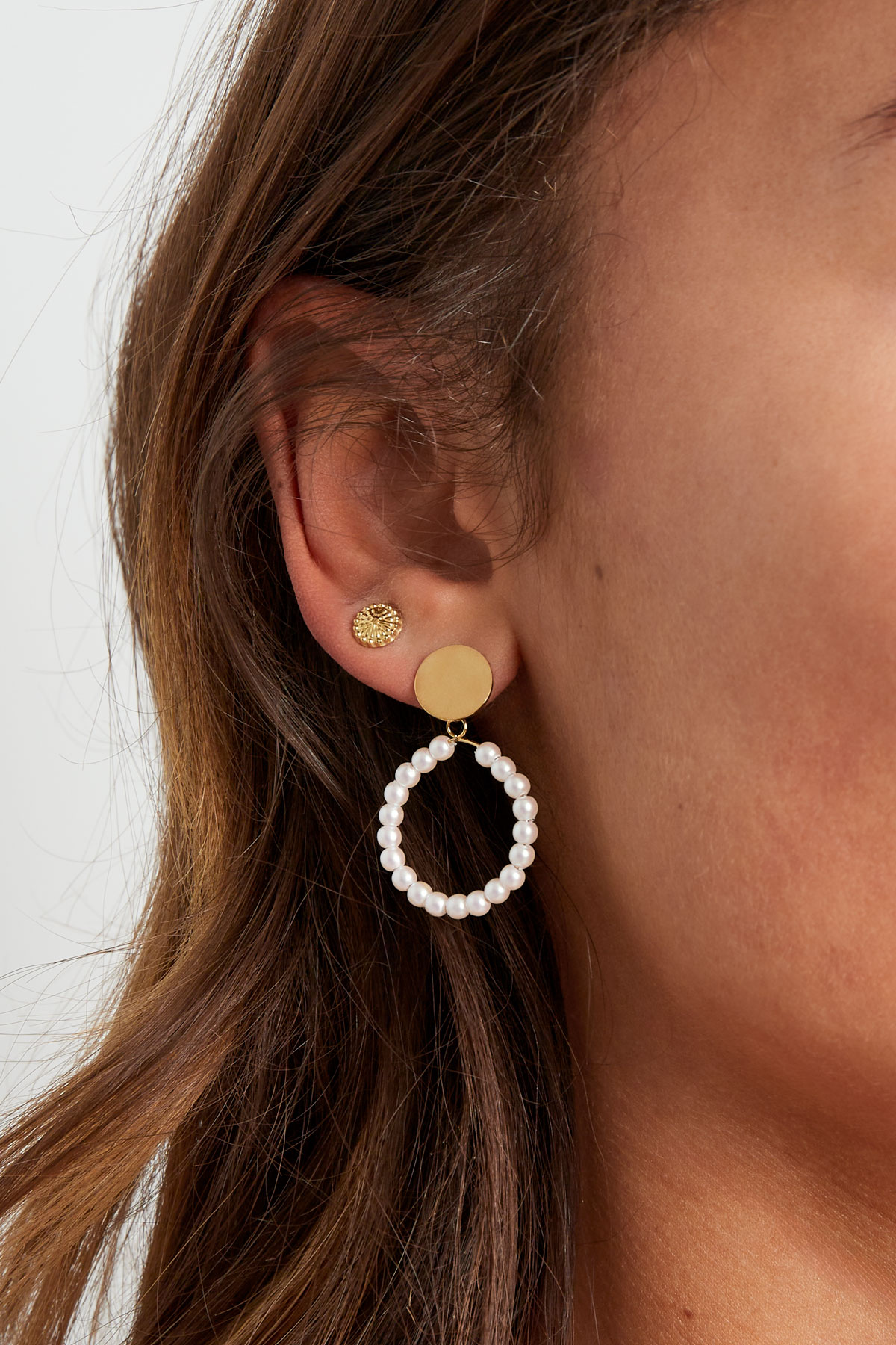 Boucles d'oreilles perle ronde - dorée h5 Image3