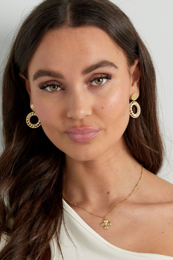 Doppelkreis-Ohrringe mit Perlen – Gold Bild2