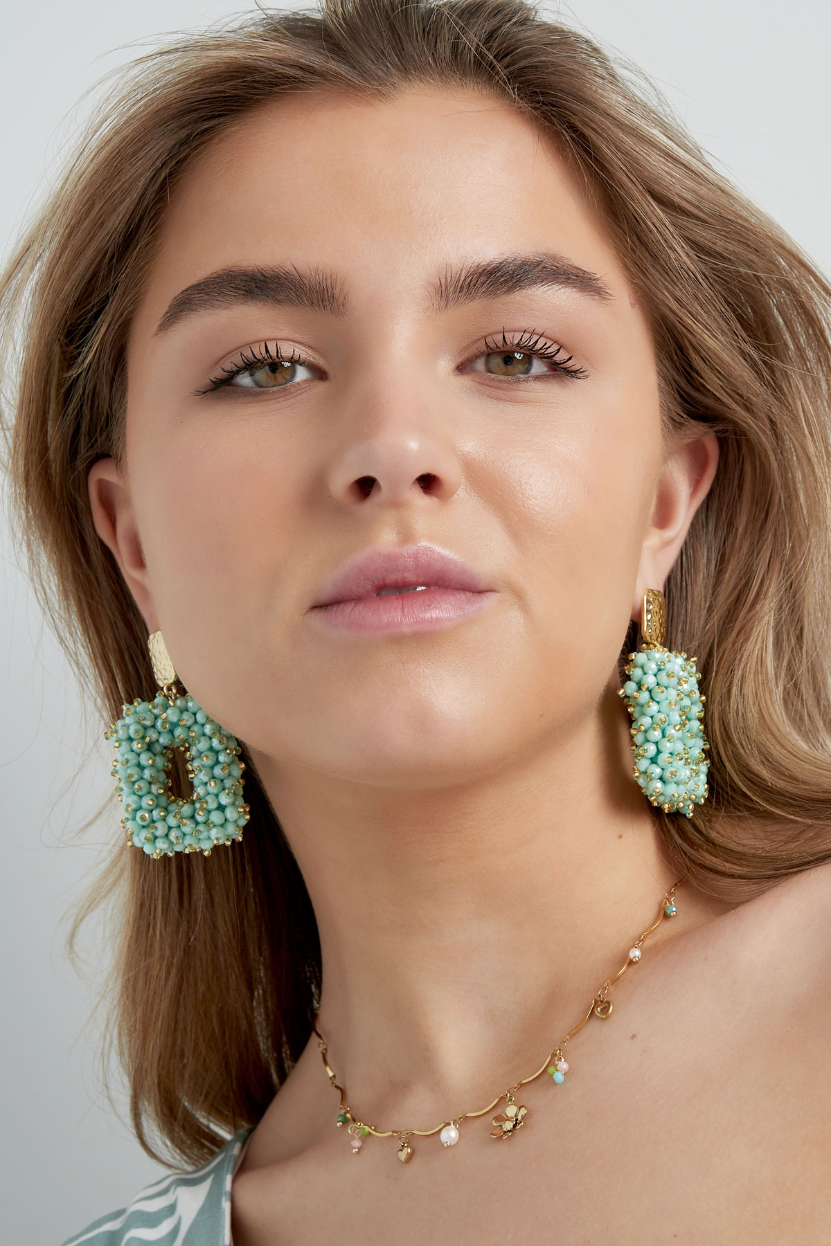 Glitter nights statement earrings - green/gold  h5 Picture2