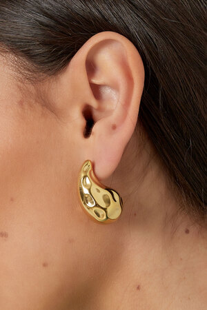 Dented drop earrings - gold h5 Picture3