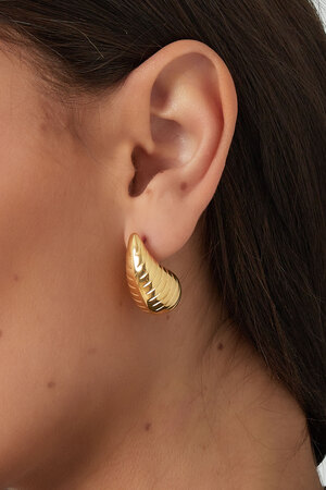 Druppel oorbellen met structuur groot - goud h5 Afbeelding3