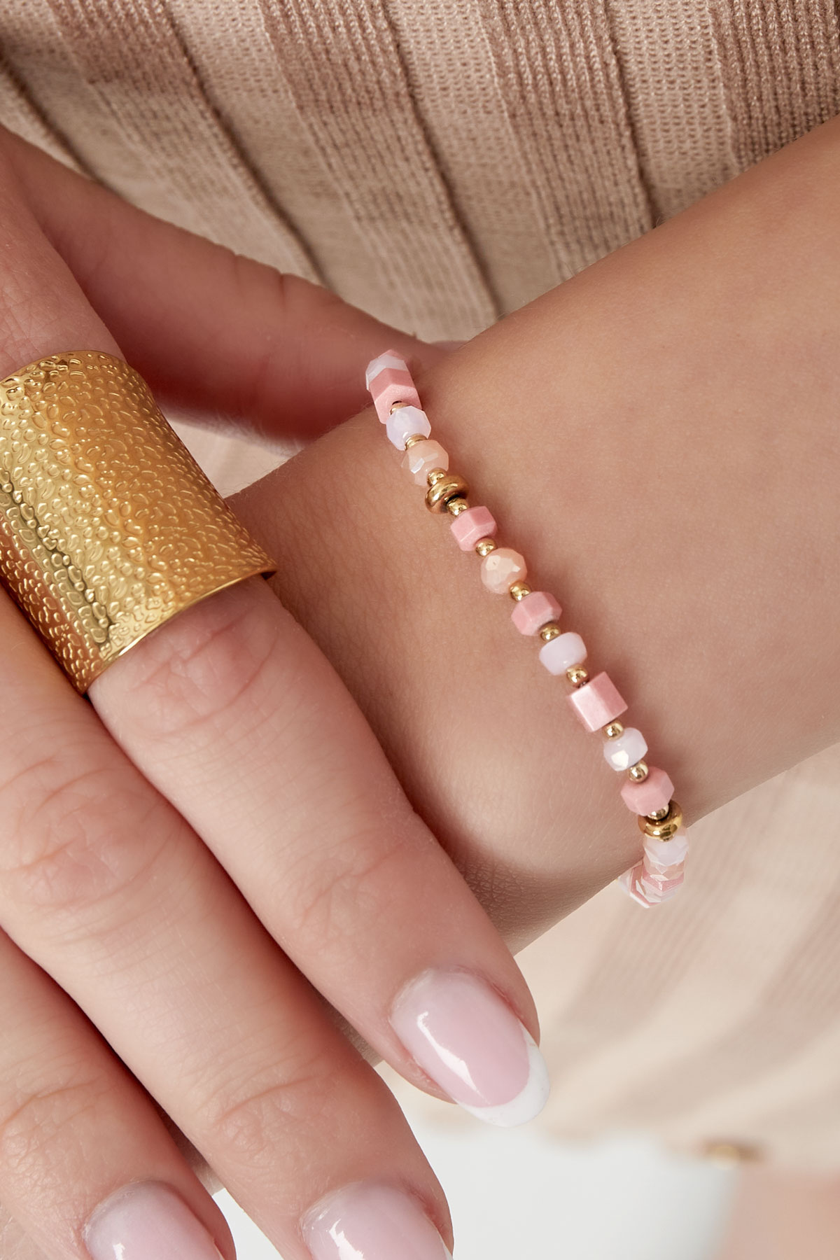 Colorful festival bracelet - pink/gold  Picture2